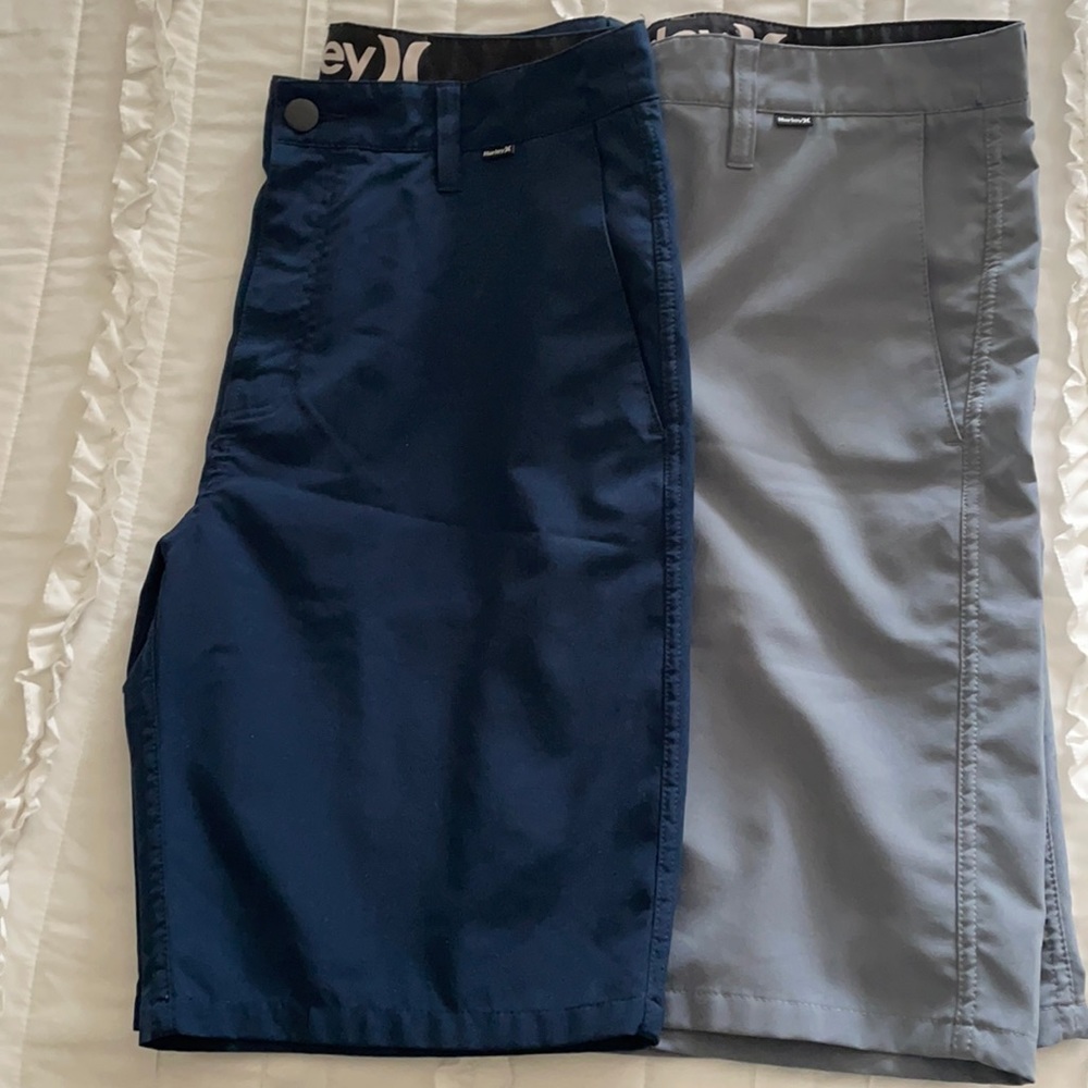 2 pairs Men’s Hurley shorts size 31